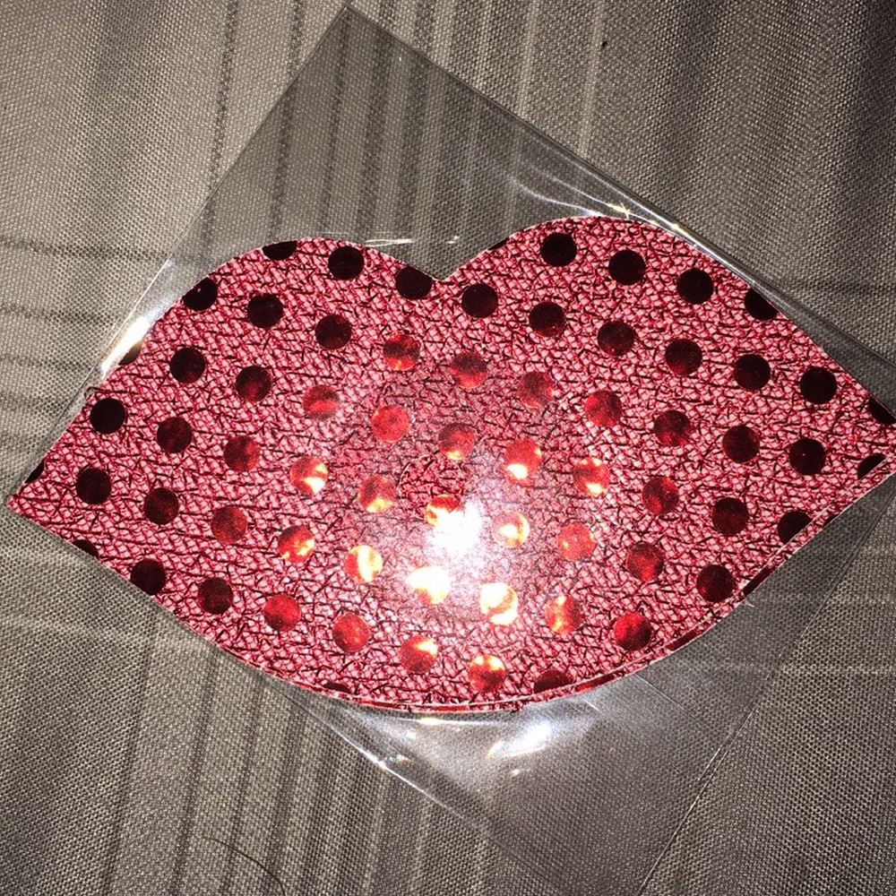 Nipple covers pasties red glitter lips